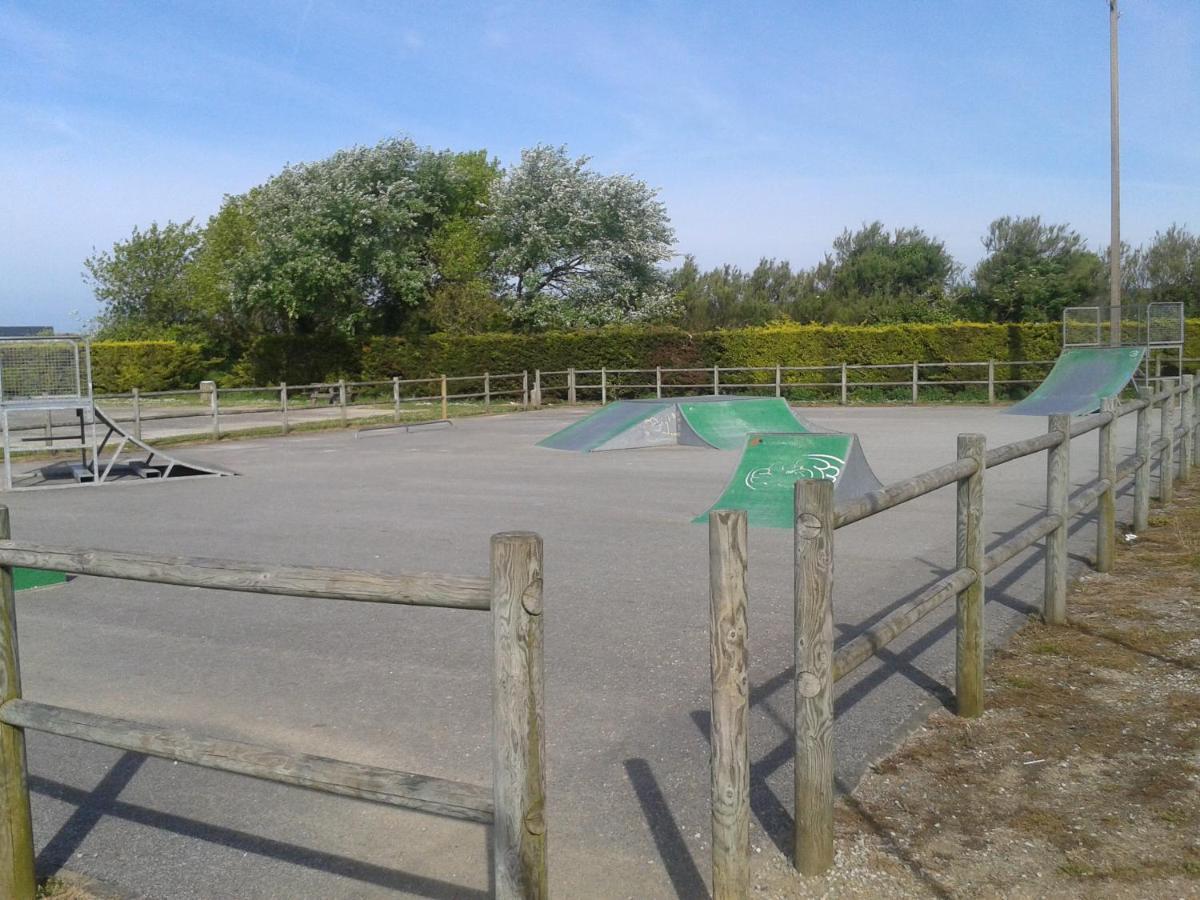 Gite "Rose Des Sables" - 800M De La Plage De Surtainville, Proche Commerces - Piscine En Juillet Et Aout Zimmer foto